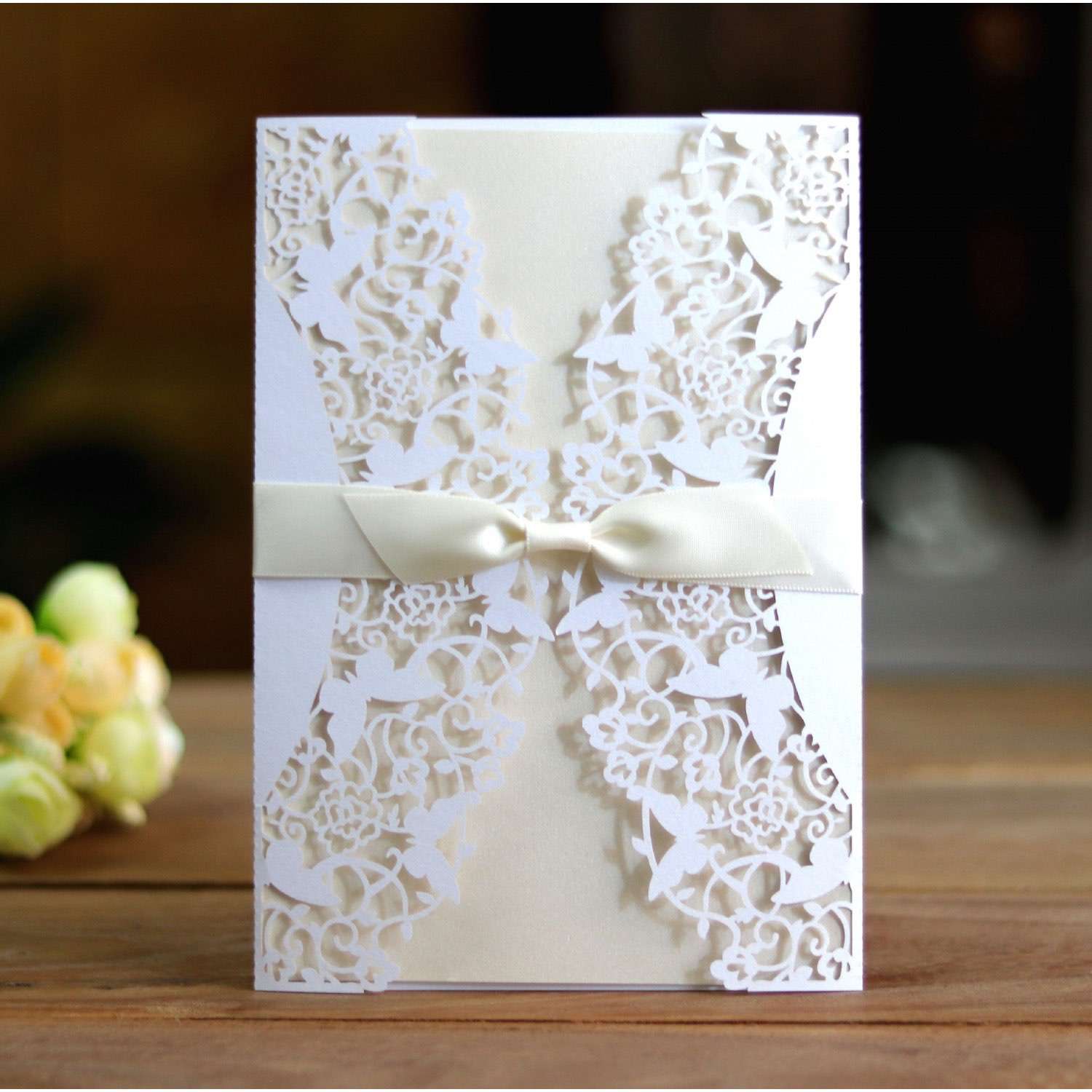 Greeting Card Laser Cut Paper Wedding Decoration Butterfly Lace Invitation Card